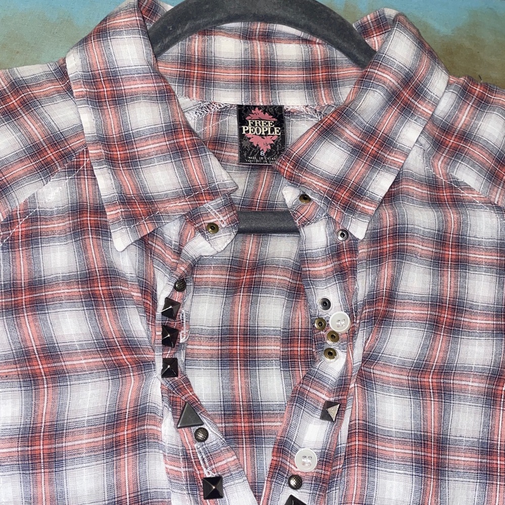 Free People Plaid Studded Button Up Top SZ 8 Pockets Cotton Spandex Lightweight